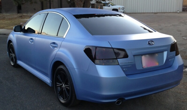 Car dipped using our Sky Blue Candy Pearls ®.