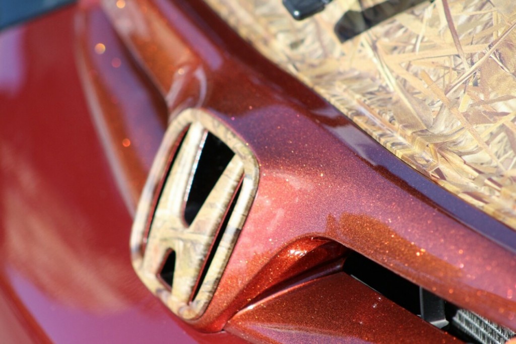 Automotive Metal Flake Paint: A Guide to the Eye-Catching World